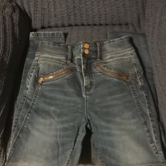 Skinny jeans - Picture 2 of 3